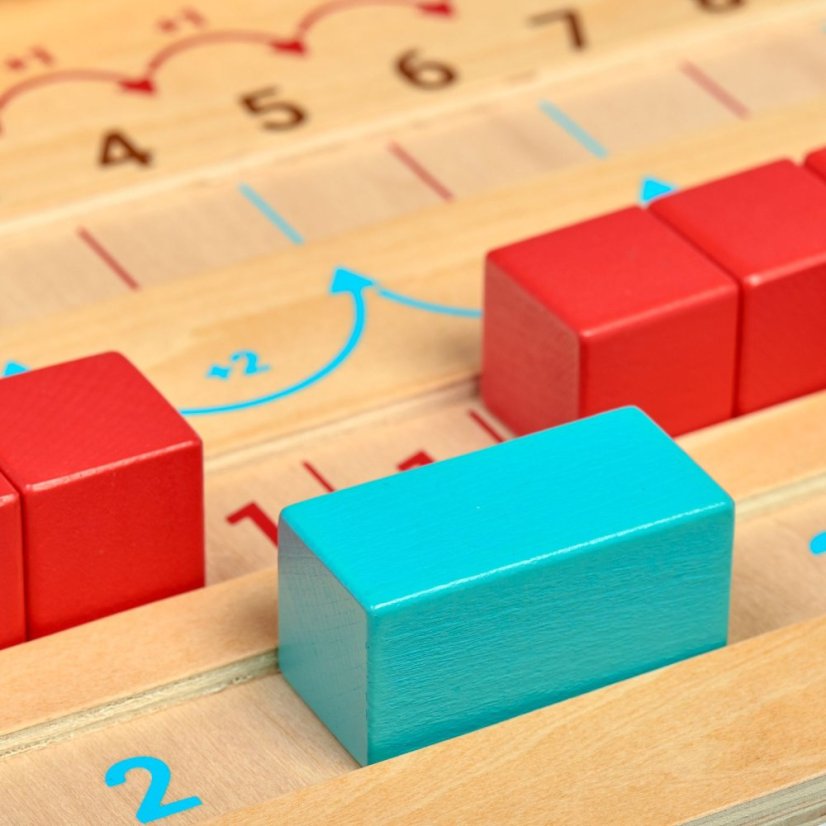 Lucy & Leo - Moja prvá matematická hra - Drevená herná súprava