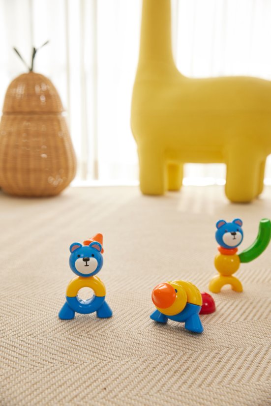 Stick-O Medvede (Peekaboo bear)