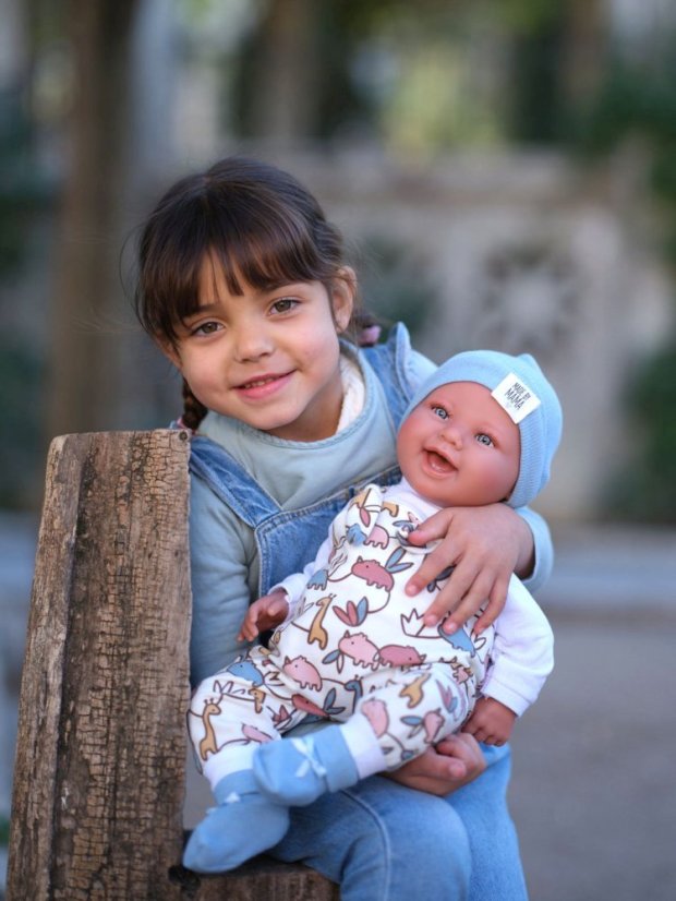 Llorens 84481 NEW BORN 2 v 1 - realistická bábika bábätko so zvukmi a mäkkým látkovým telom - 44 cm