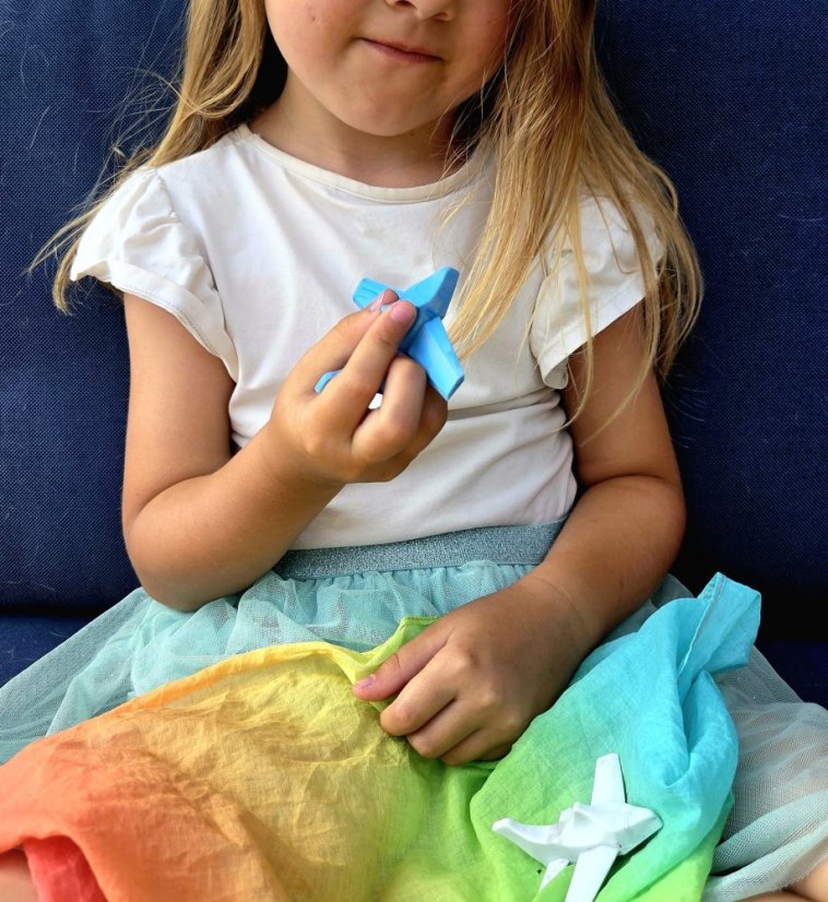 TODDLEROAD 2157 HANGÁR MARBLE - 3 ergonomické lietadlá s funkčnou krabicou